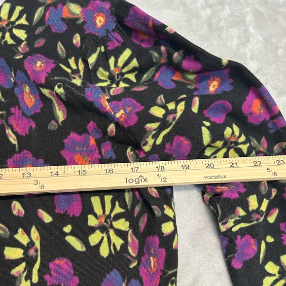 Elementz Cardigan Sweater Women’s Medium Purple Floral Grandma Librarian - Picture 5 of 7